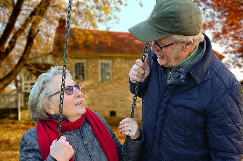 5 conseils pour faire des rencontres quand on est senior