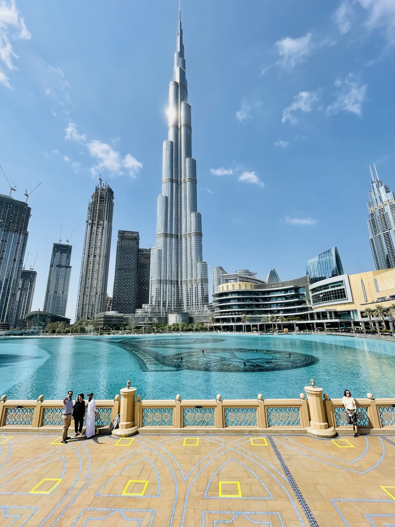 Monter au sommet du Burj Khalifa : quel billet choisir ?