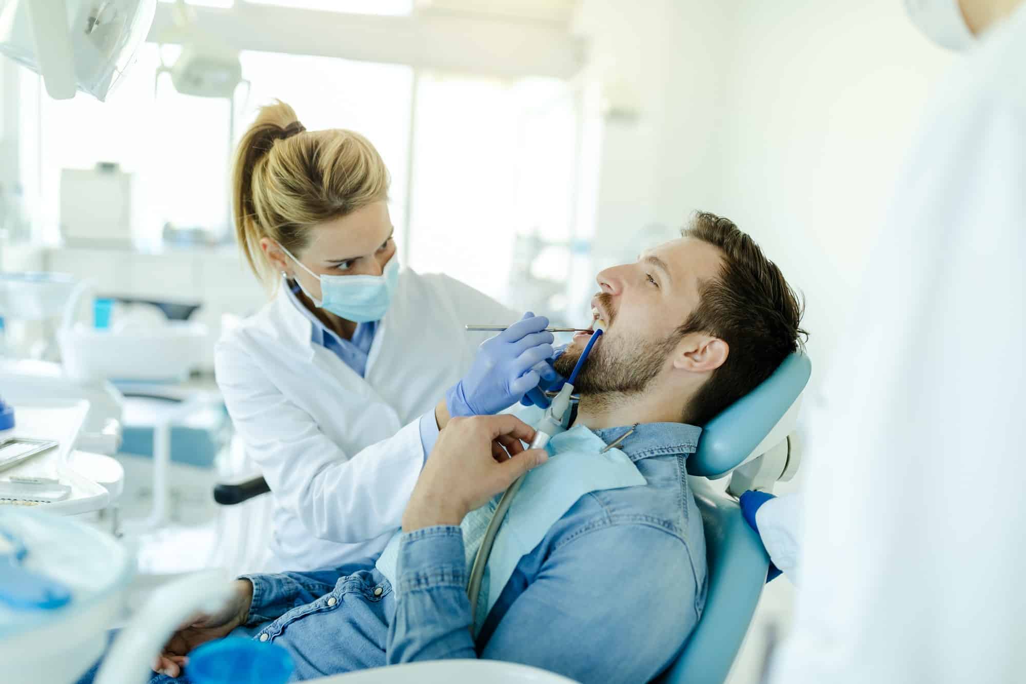 Professionnels en dentisterie : votre sourire retrouvé !